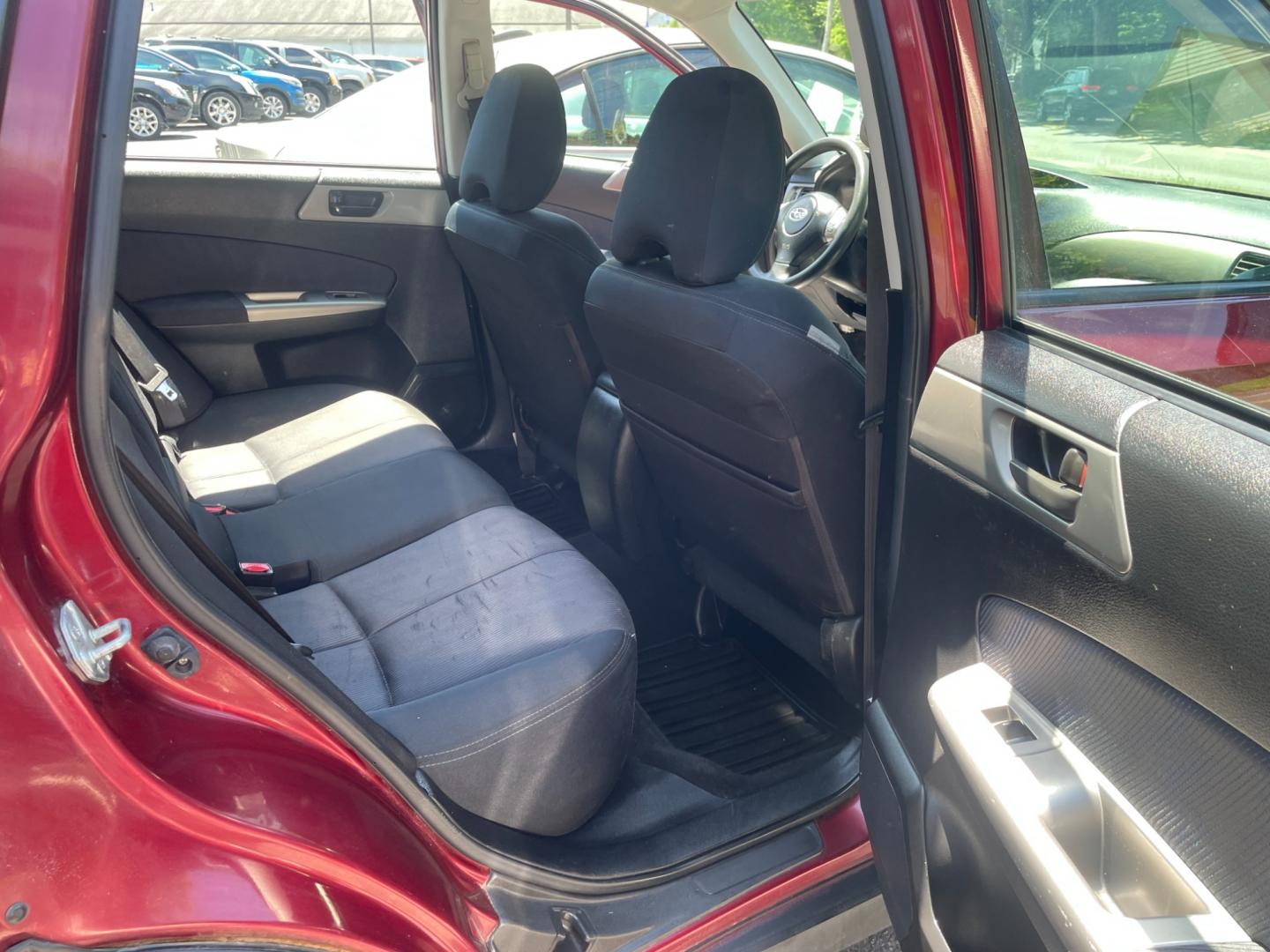 2009 Red Subaru Forester 2.5X (JF2SH61689H) with an 2.5L H4 SOHC 16V engine, 4-Speed Automatic Overdrive transmission, located at 101 N. Main Street, Muncy, PA, 17756, (570) 546-5462, 41.207691, -76.785942 - Photo#5